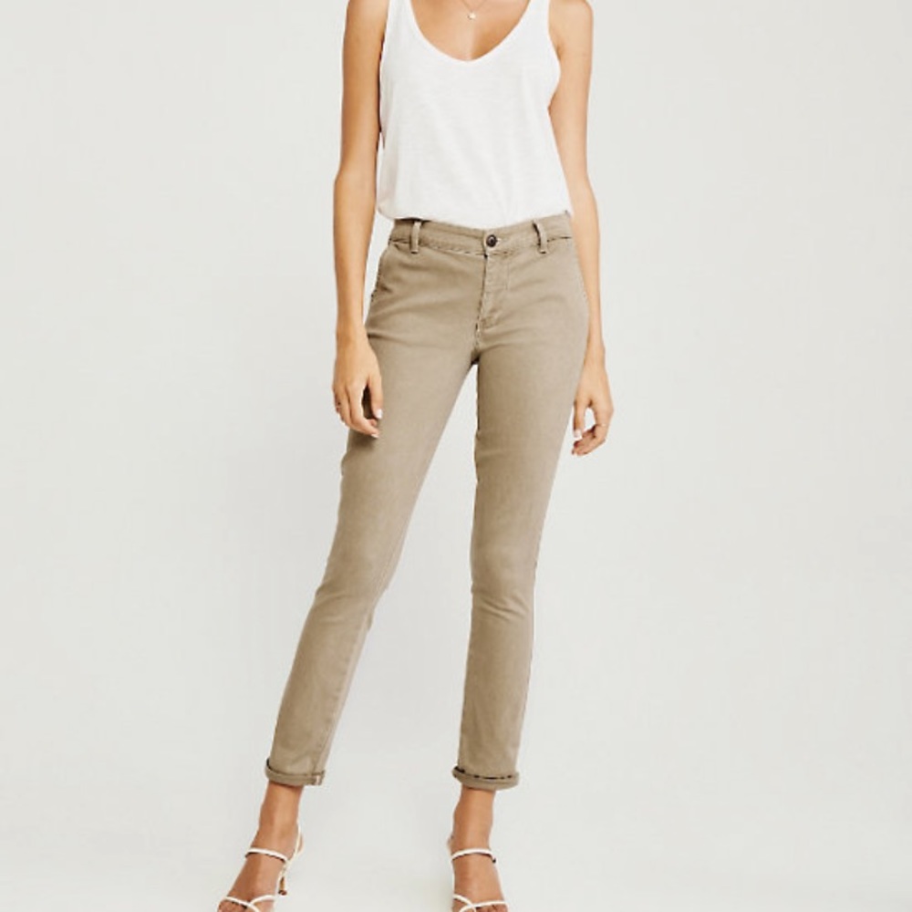 NWT Abercrombie chino pants